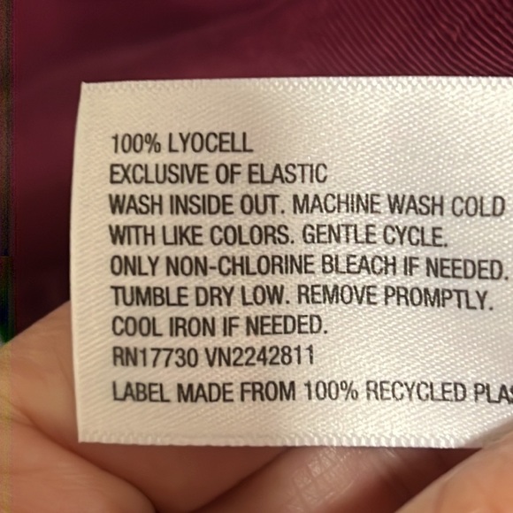 NWT ISABEL Maternity | Maroon Dress | Size Large - Picture 7 of 7